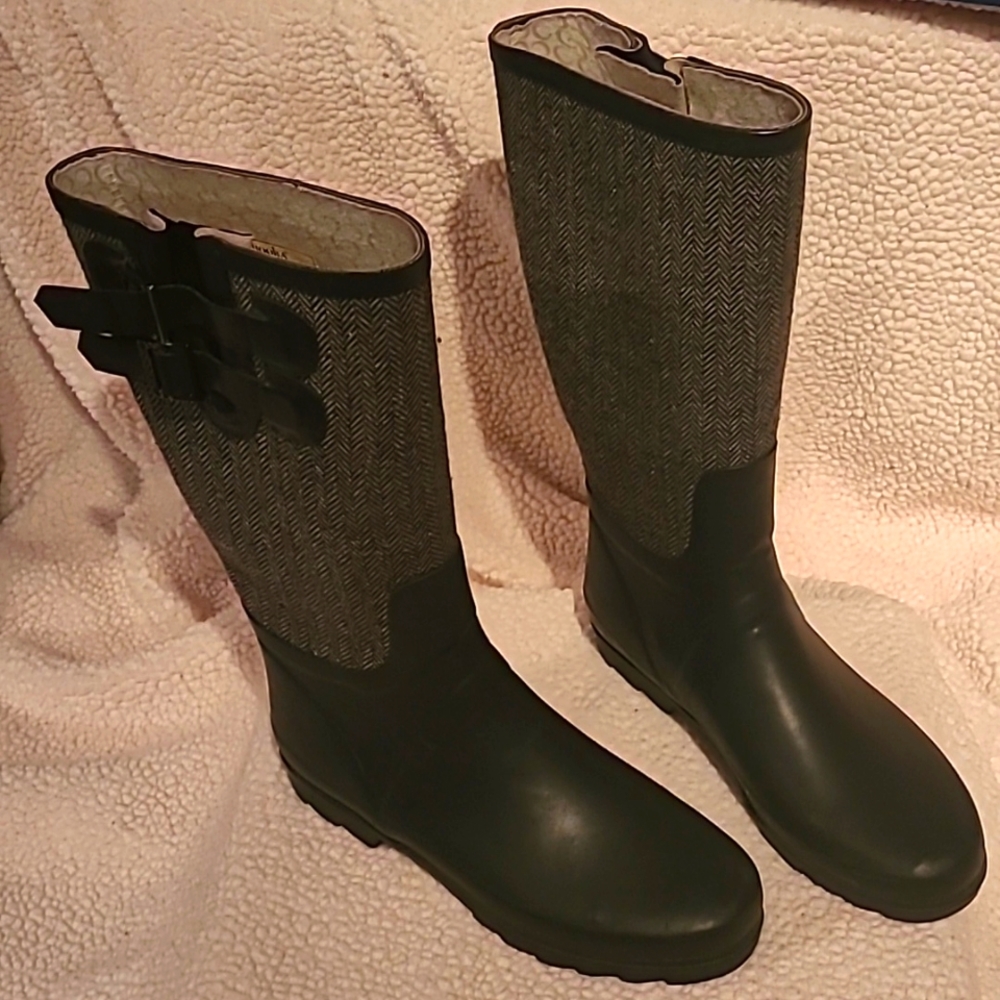Chooka women's rain boots black and gray tweed 2 buckles size 9